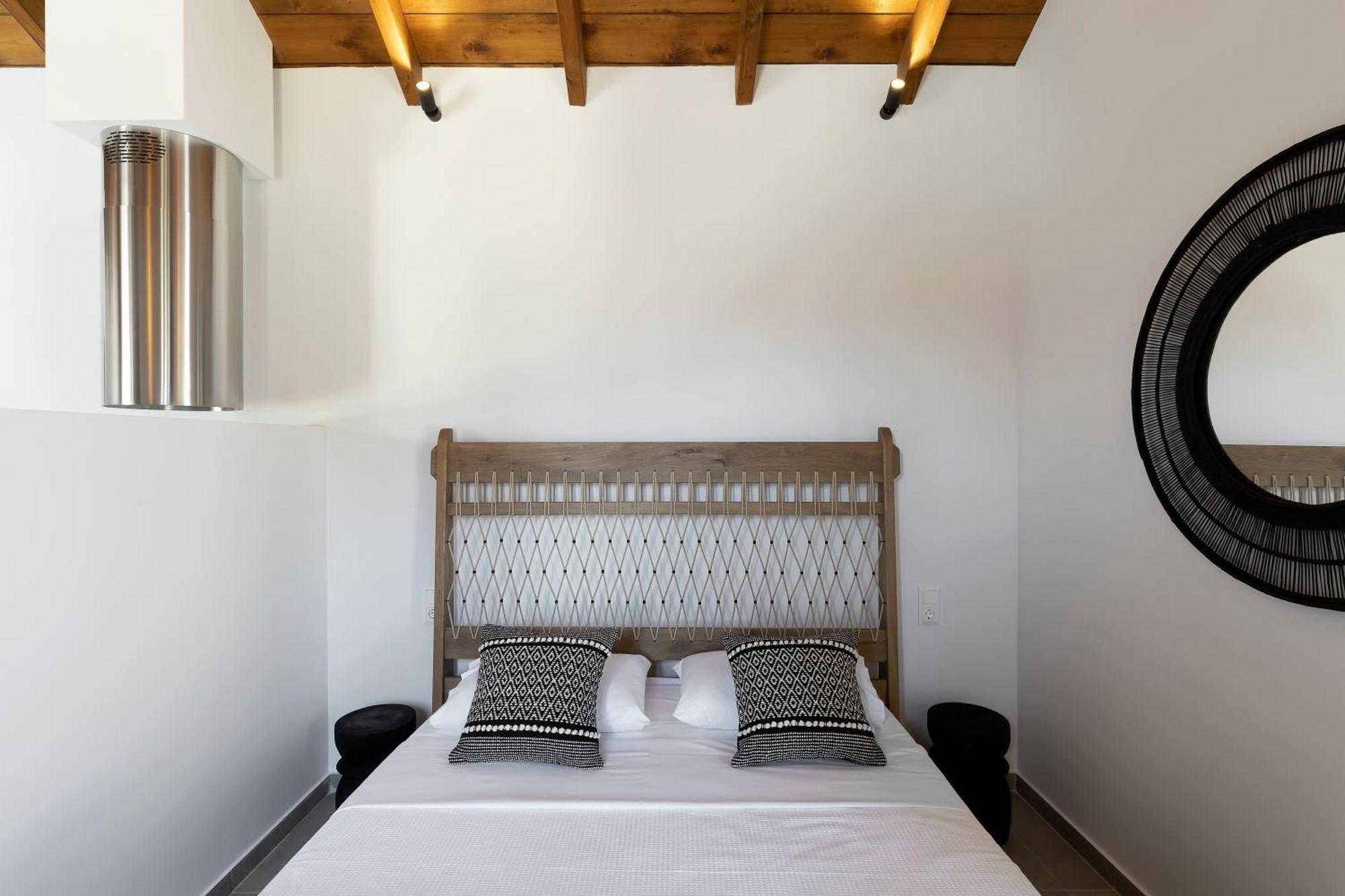 Lichnos Luxury Suites Sourpi Eksteriør billede