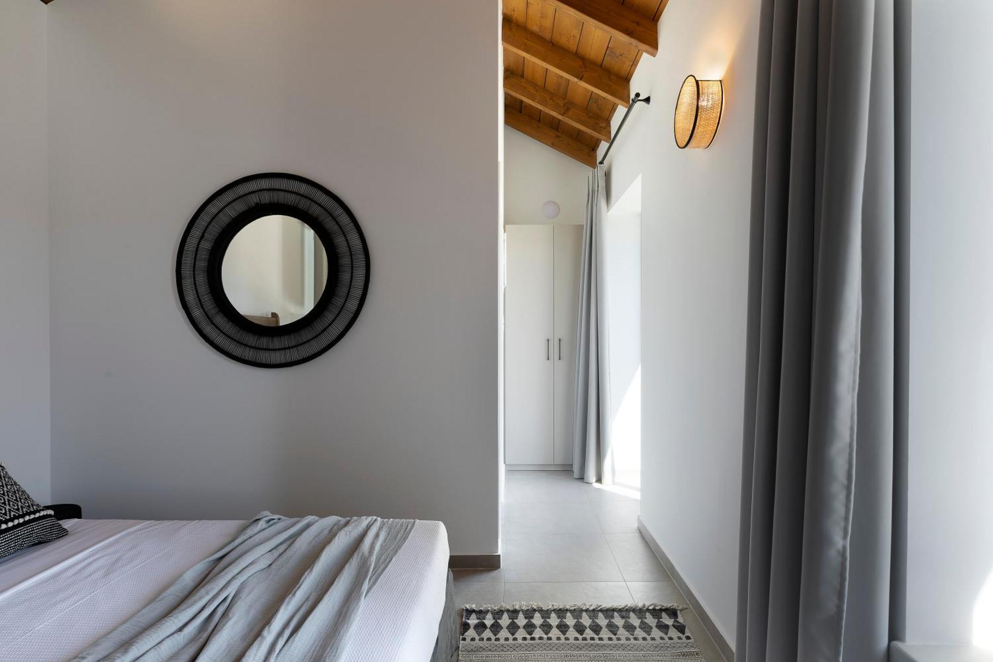 Lichnos Luxury Suites Sourpi Eksteriør billede